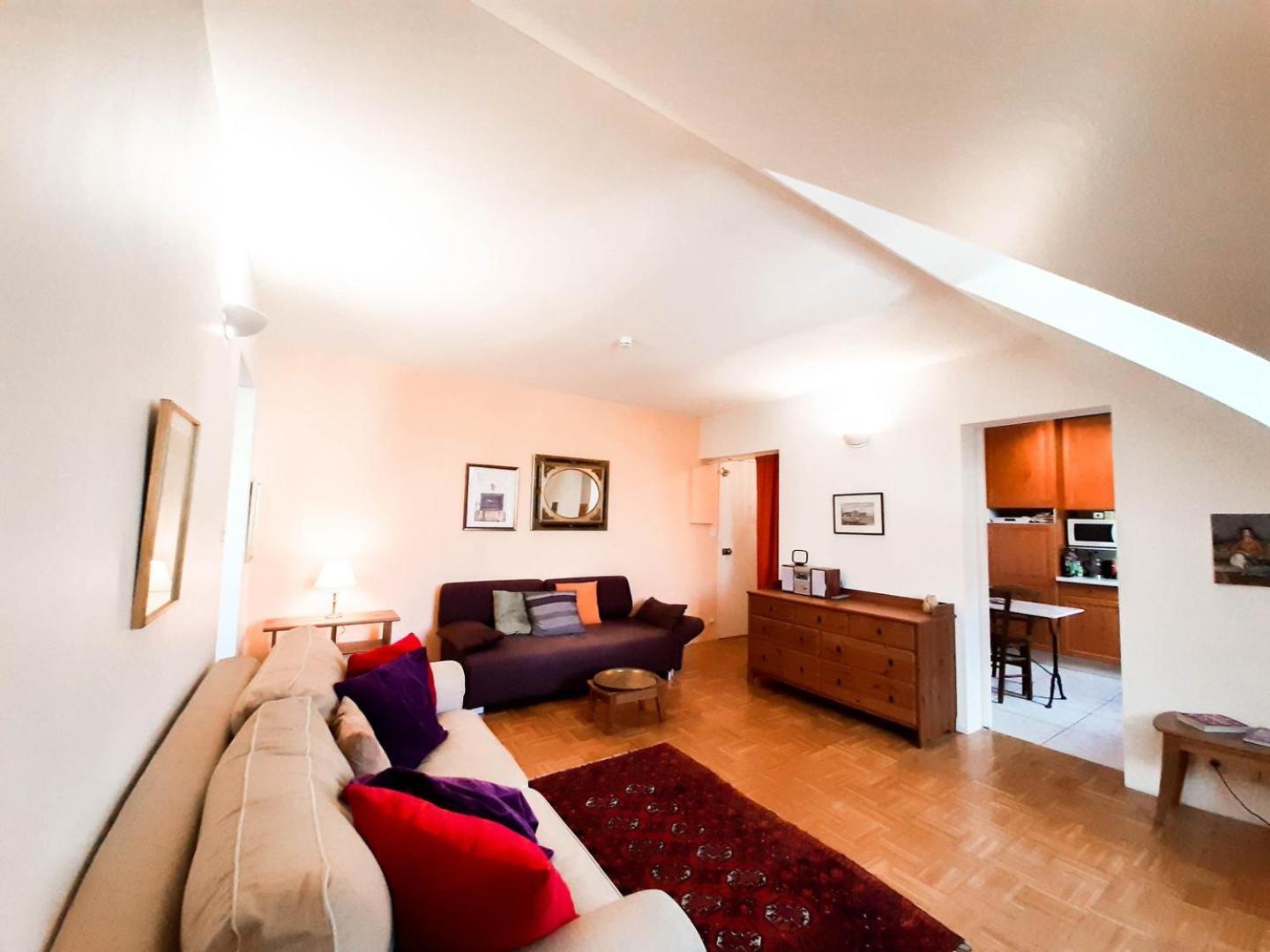 Spacious T2 Apt In City Center. Αμπουάζ Εξωτερικό φωτογραφία